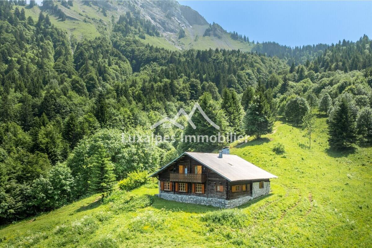 Maison à THONES