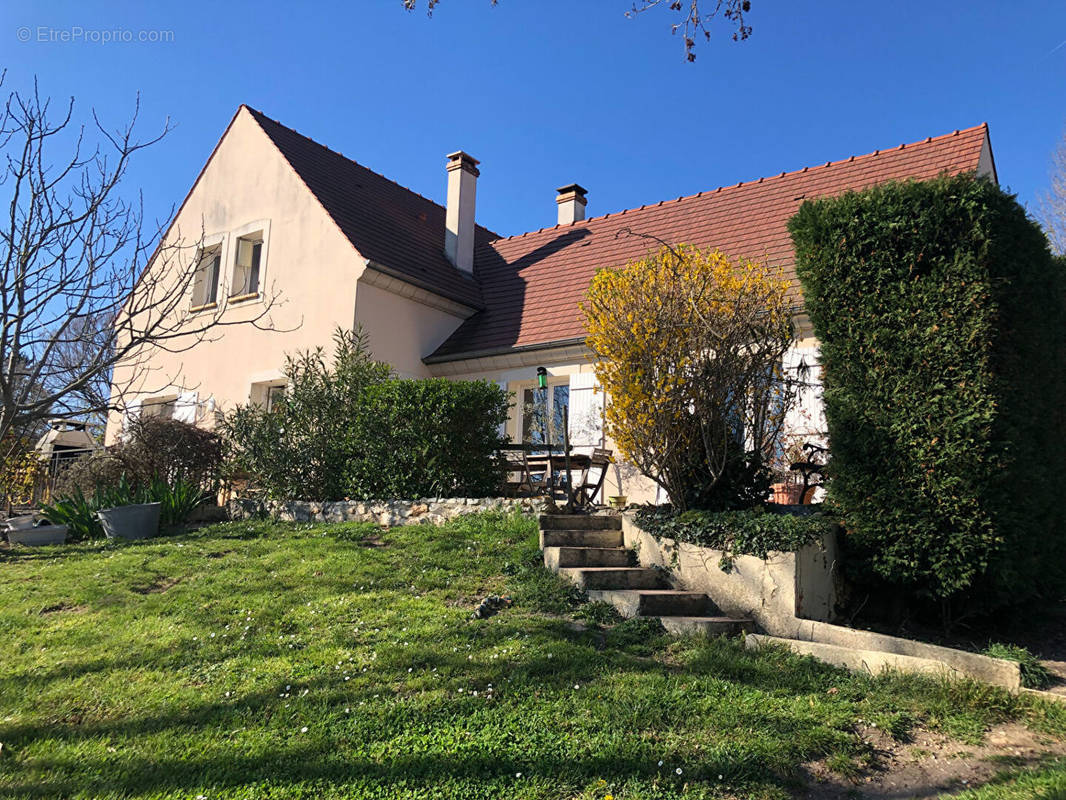Maison à GUERNES