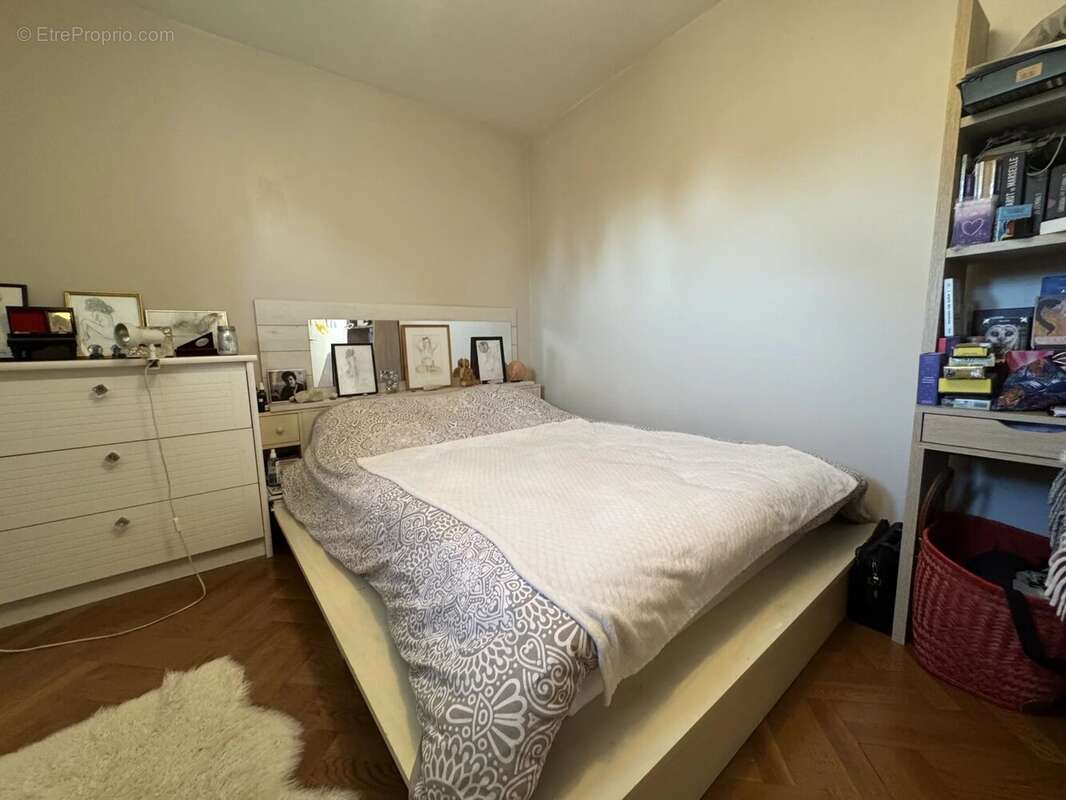 Appartement à FREPILLON