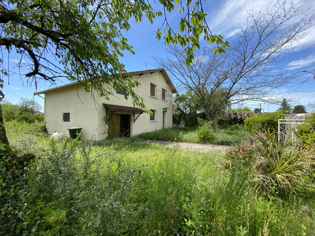 Maison à JONAGE