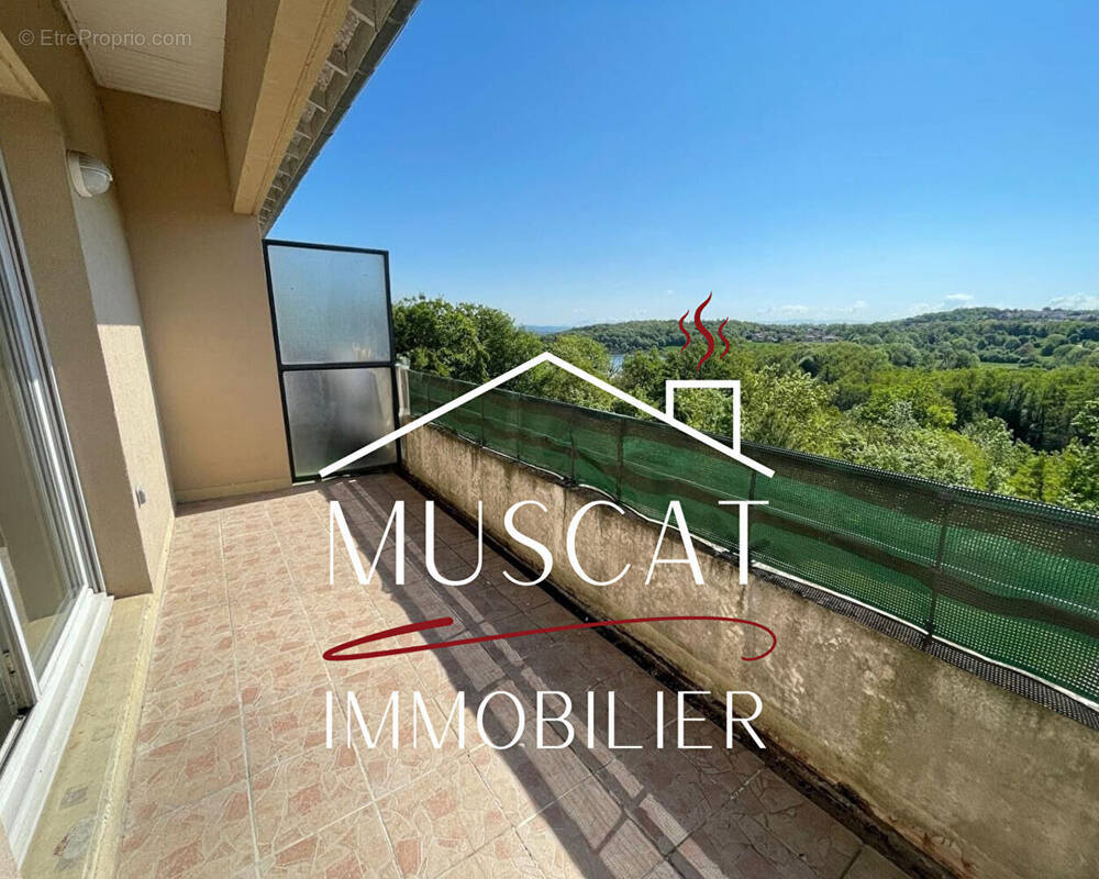 Appartement à VILLEFONTAINE