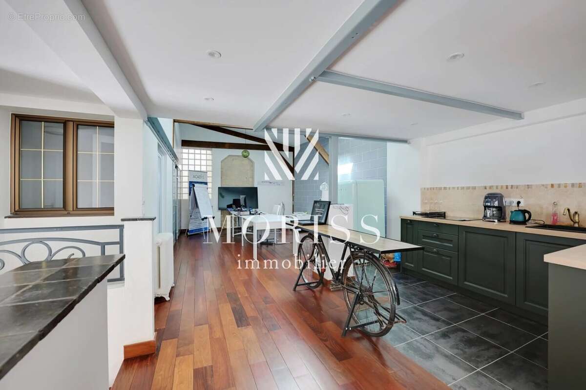Appartement à PARIS-9E