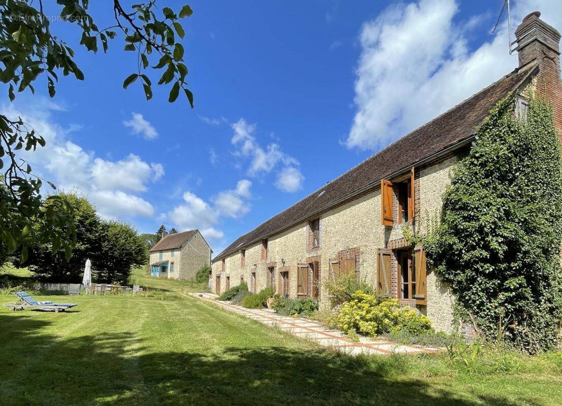 Maison à LE GUE-DE-LA-CHAINE