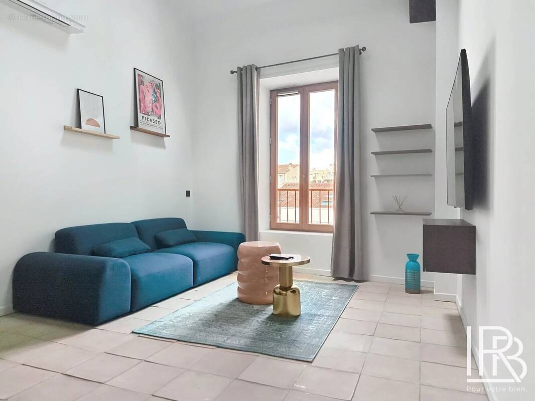 Appartement à MARSEILLE-6E