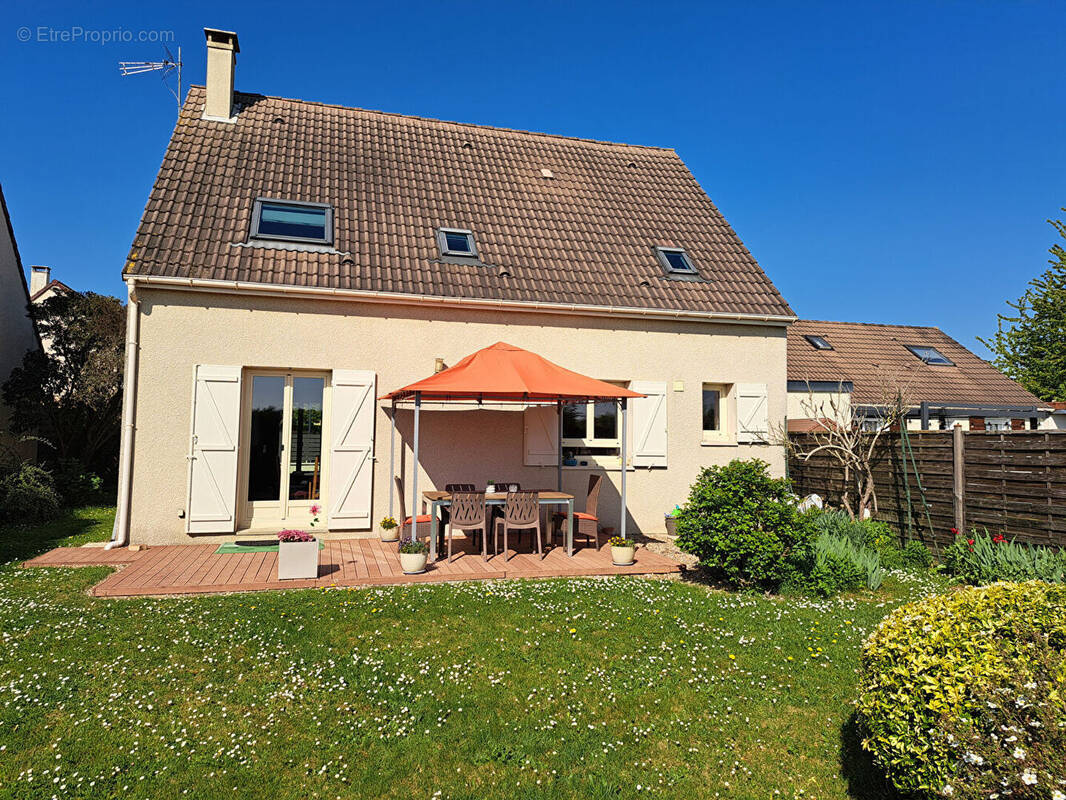 Maison à BEAUMONT-SUR-OISE