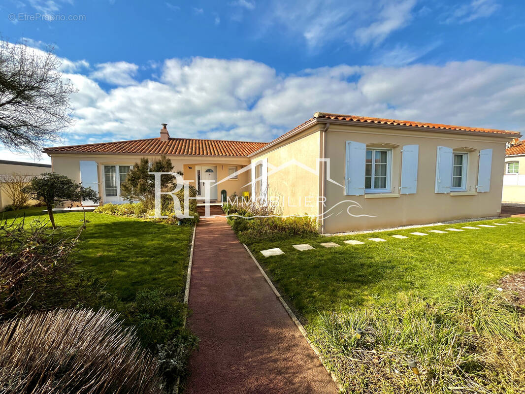 Maison à BREM-SUR-MER