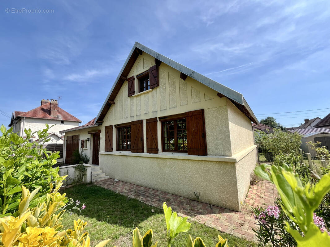 Maison à SAINT-AUBIN-LES-ELBEUF