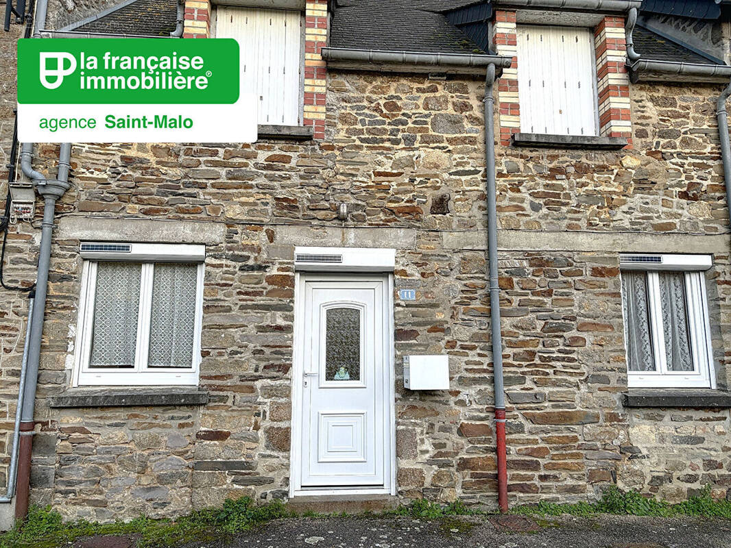 Maison à BAGUER-MORVAN