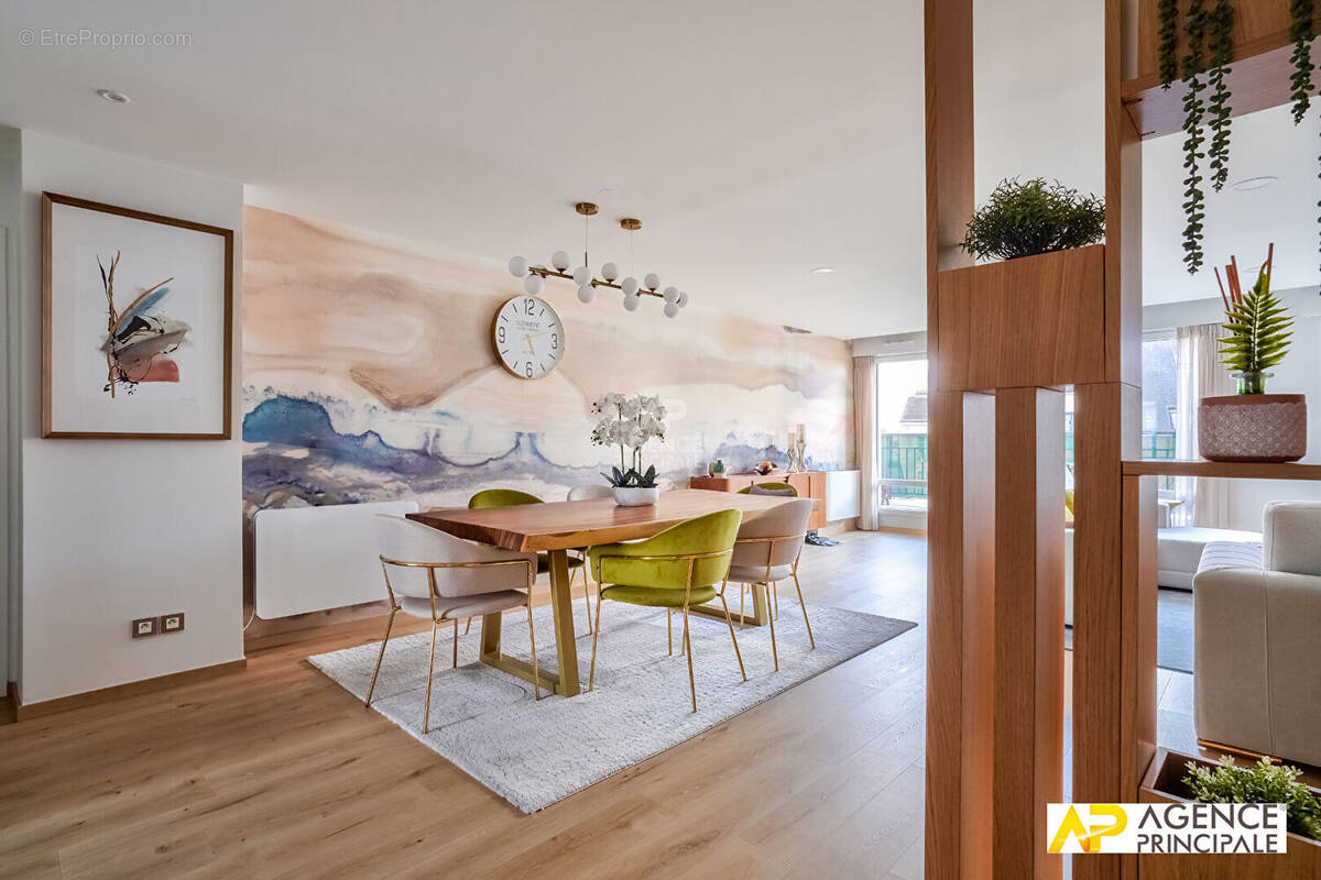 Appartement à MAISONS-LAFFITTE