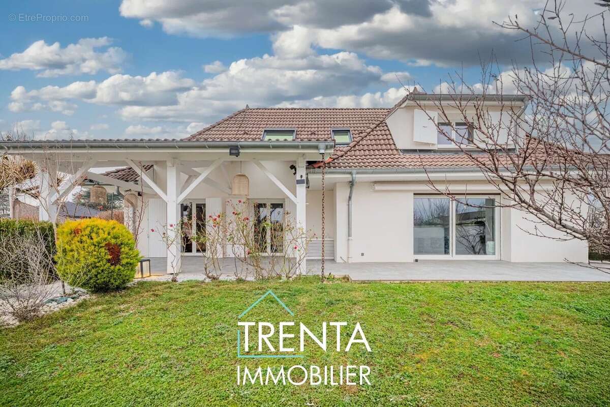 Maison à COUBLEVIE