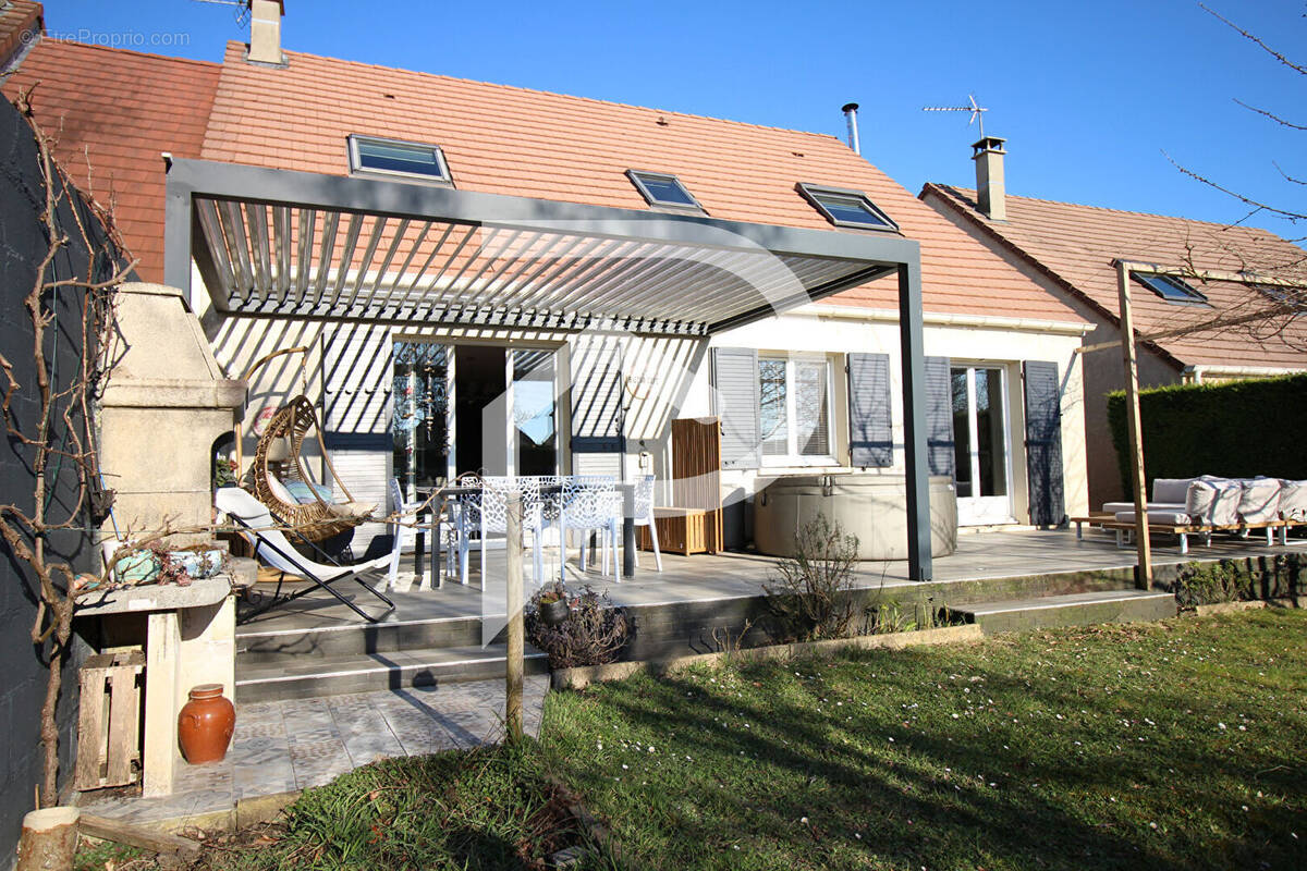 Maison à LARDY