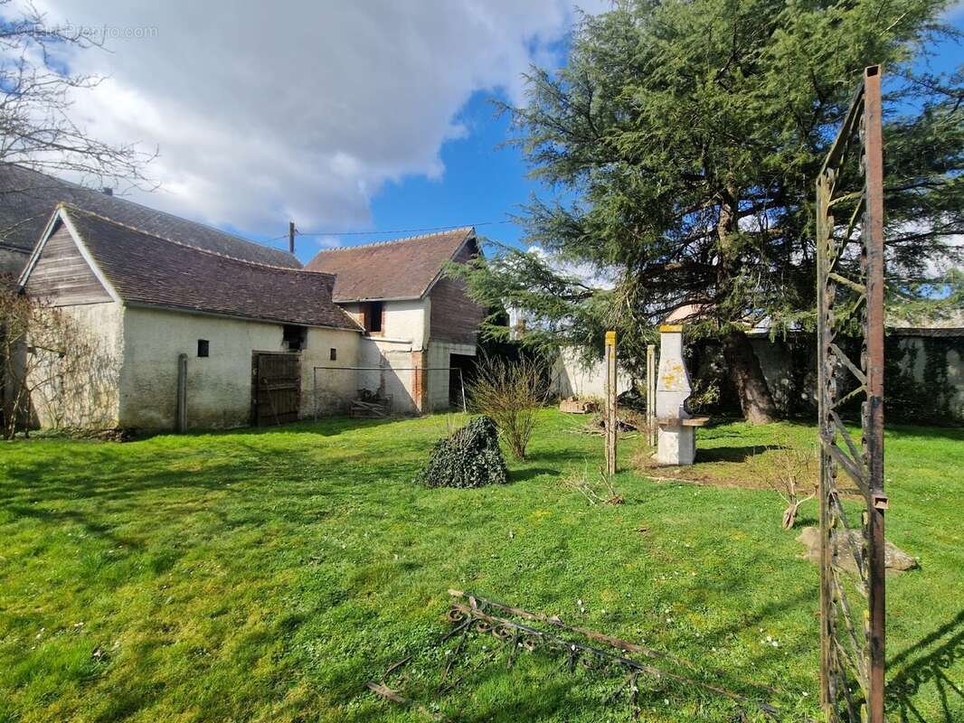Terrain à LA MADELEINE-DE-NONANCOURT
