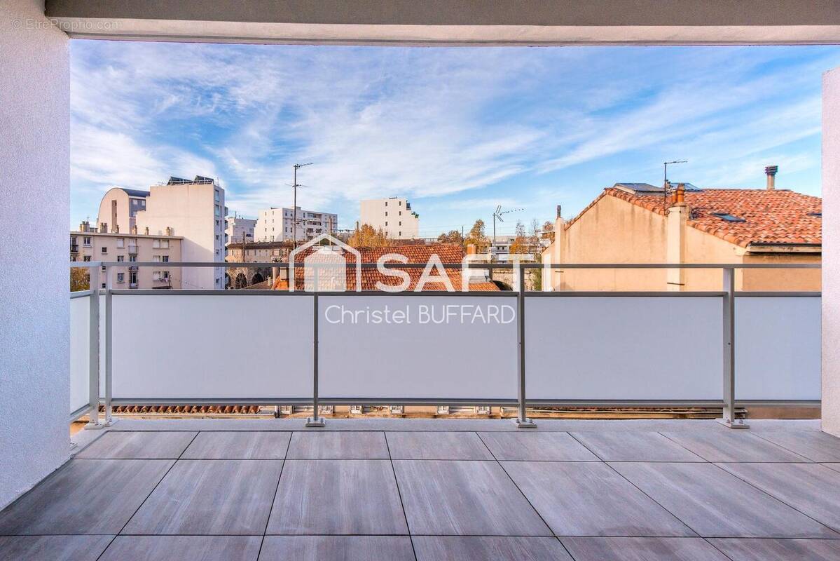 Photo 1 - Appartement à MARSEILLE-10E