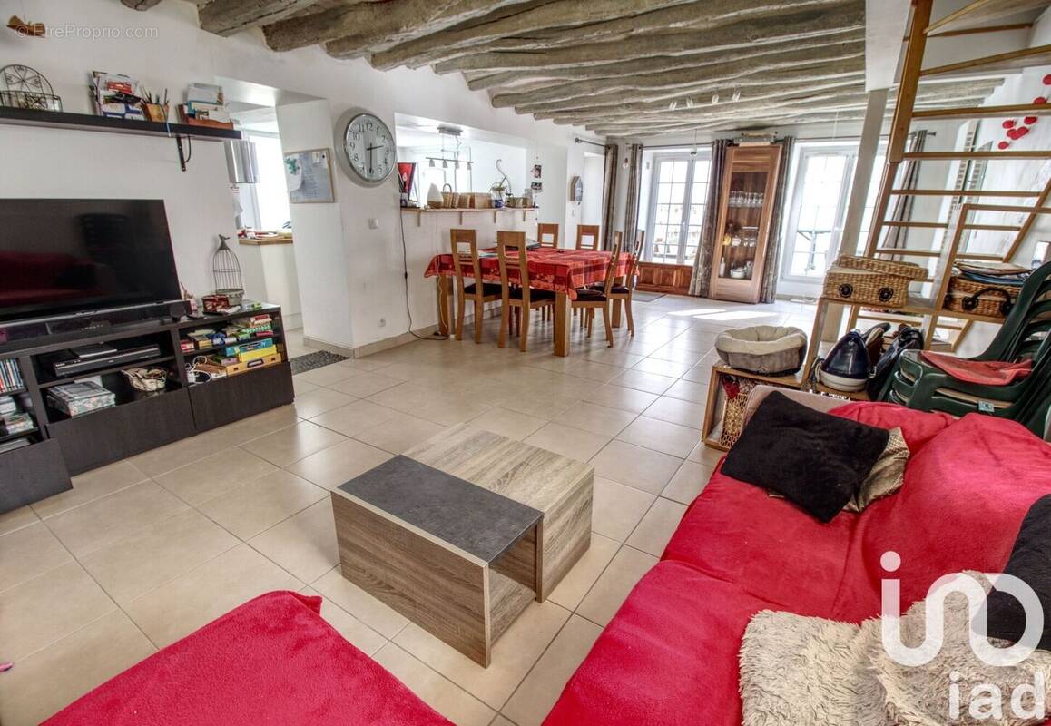 Photo 1 - Maison à DAMPMART