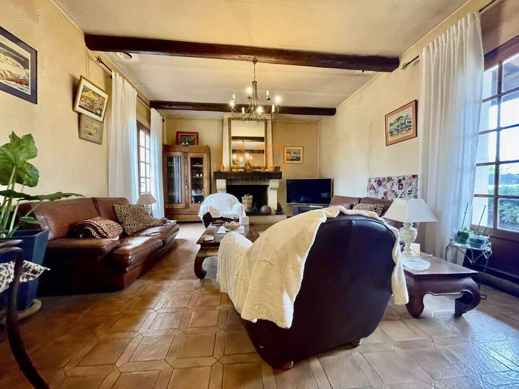 Maison à SERVIAN