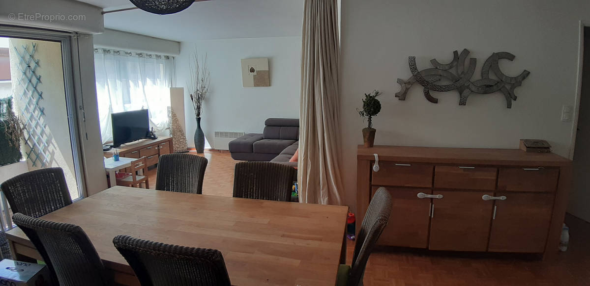 Appartement à MARSEILLE-9E