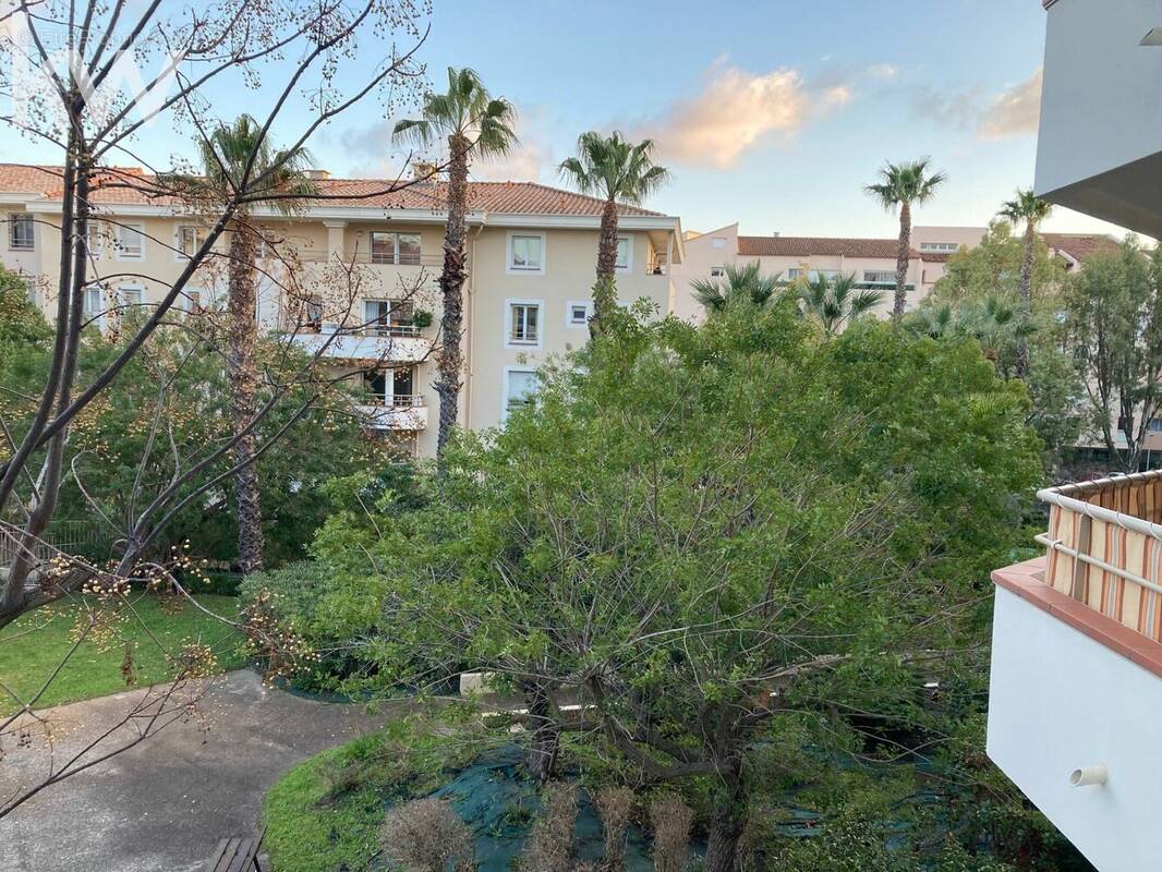 Appartement à HYERES