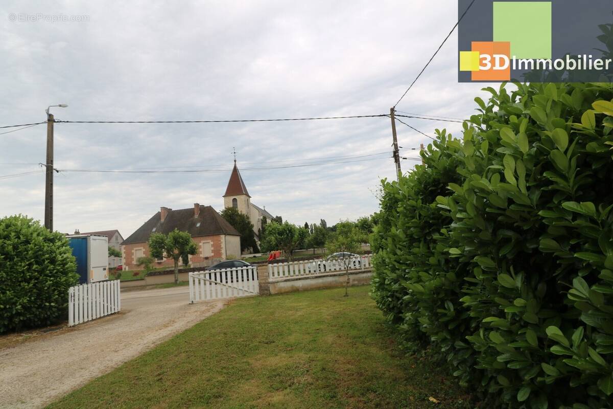 Maison à CHAUSSIN