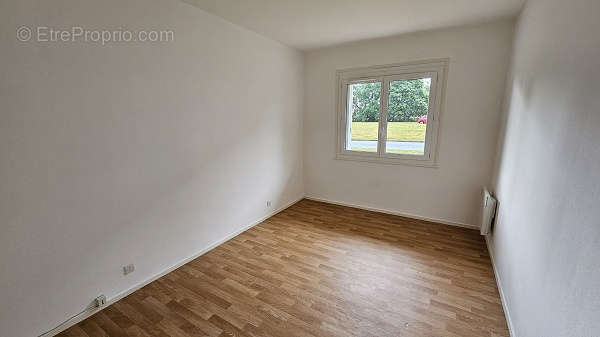 Appartement à SAINT-LAURENT-NOUAN
