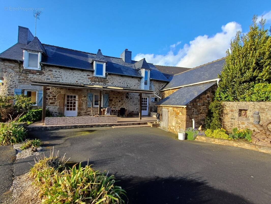 Maison à TREMUSON
