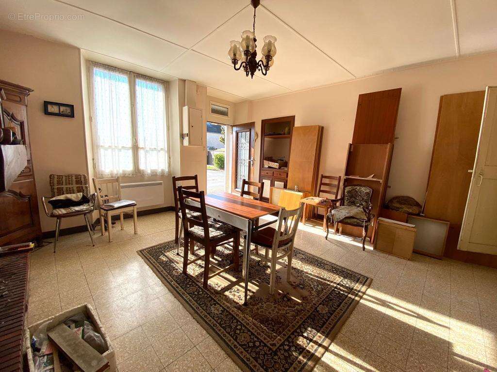 Maison à ANGERVILLE