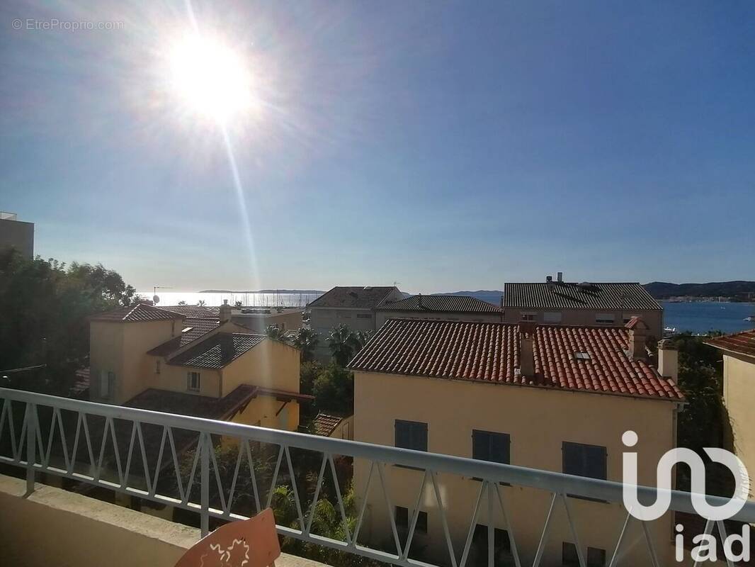 Photo 1 - Appartement à LE LAVANDOU
