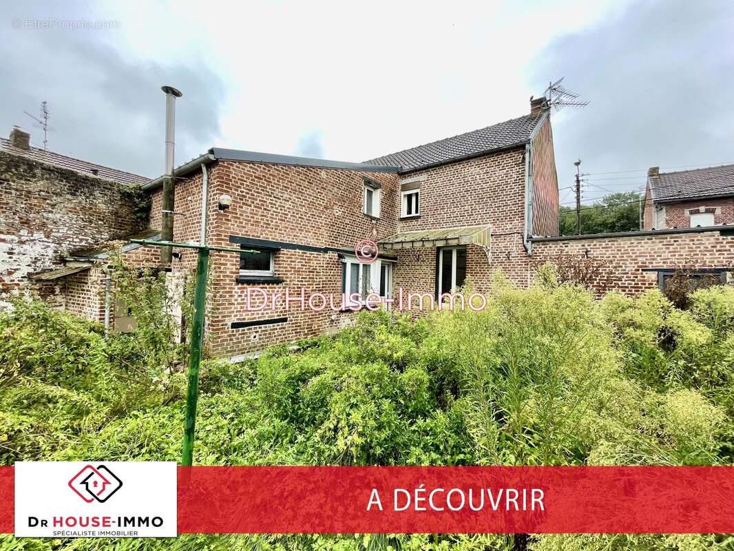 Maison à QUAROUBLE
