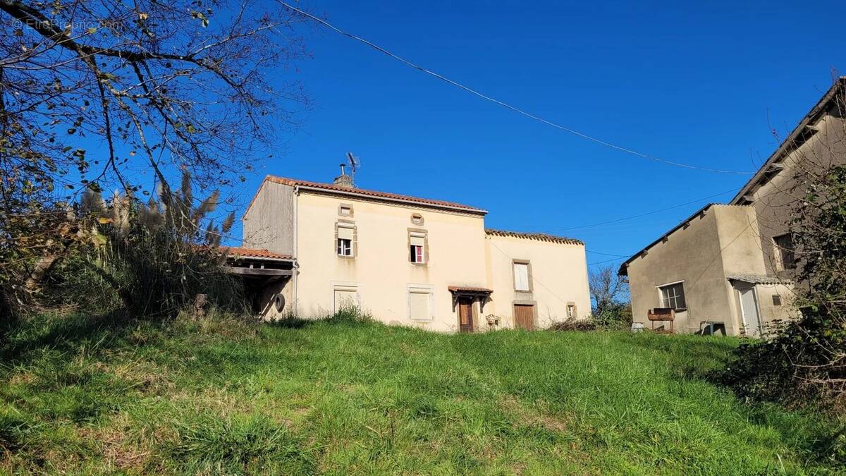 Maison à CORDES-SUR-CIEL