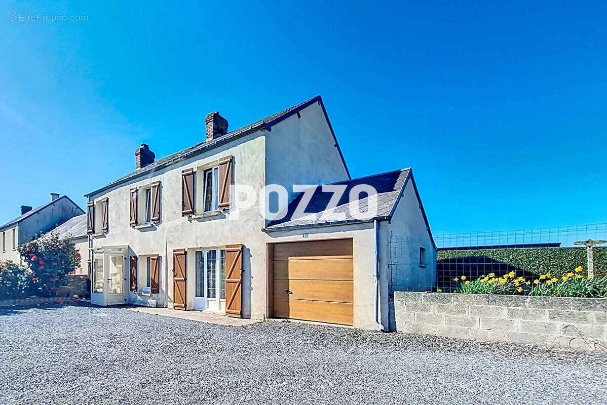 Maison à CAUMONT-L&#039;EVENTE