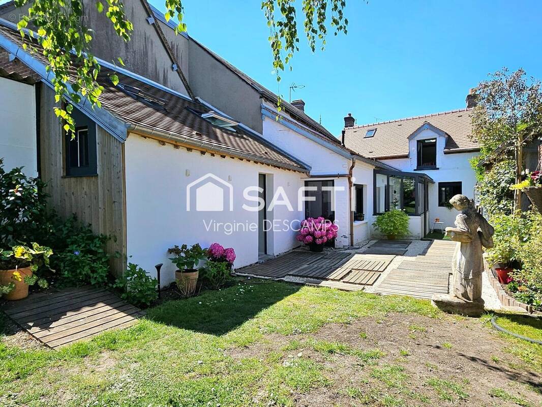 Photo 1 - Maison à ANET