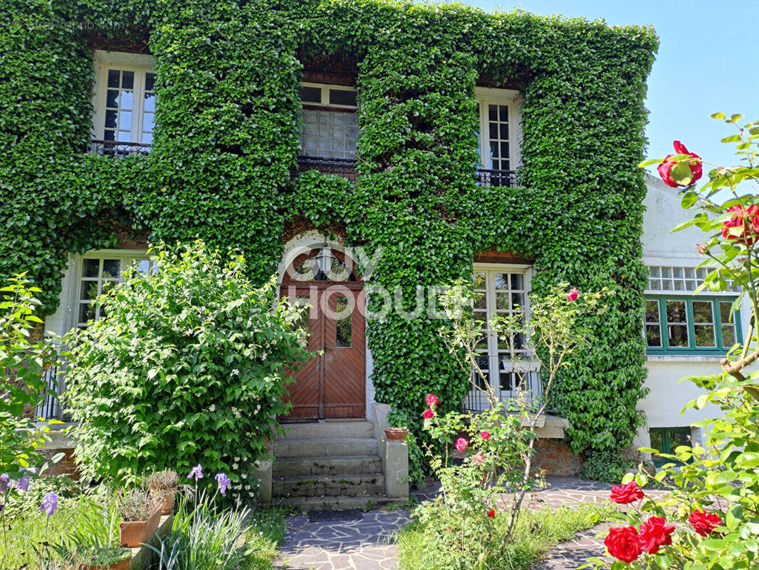Maison à STAINS