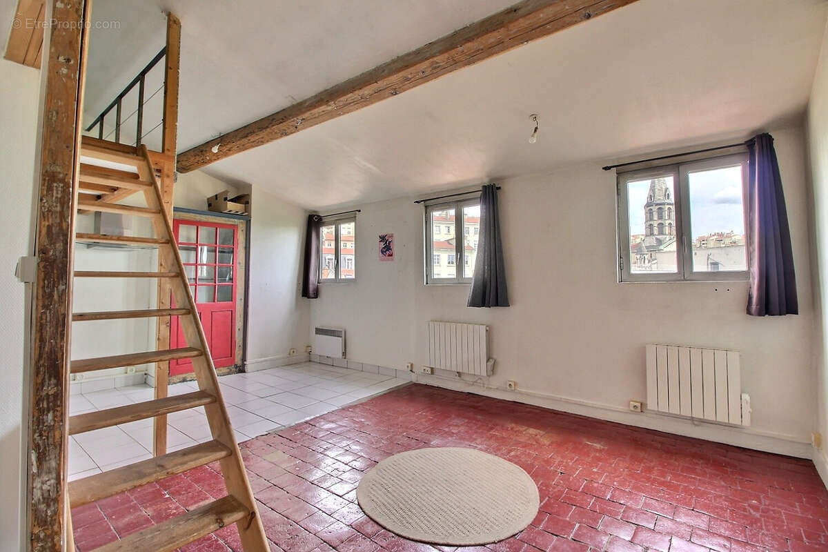 Appartement à LYON-1E