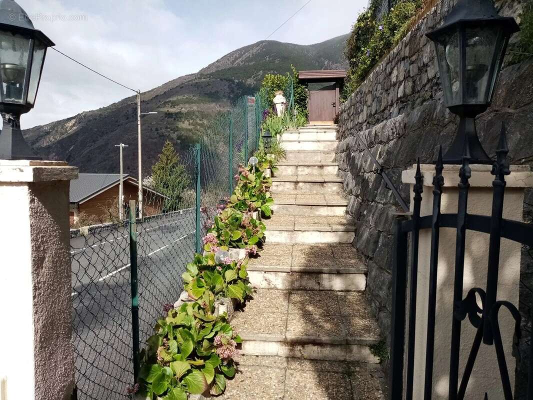 Maison à VALDEBLORE