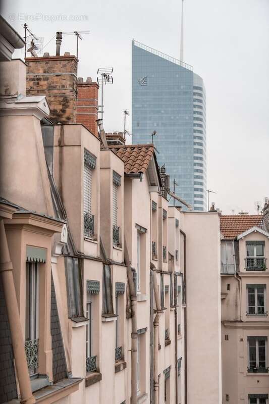 Appartement à LYON-6E