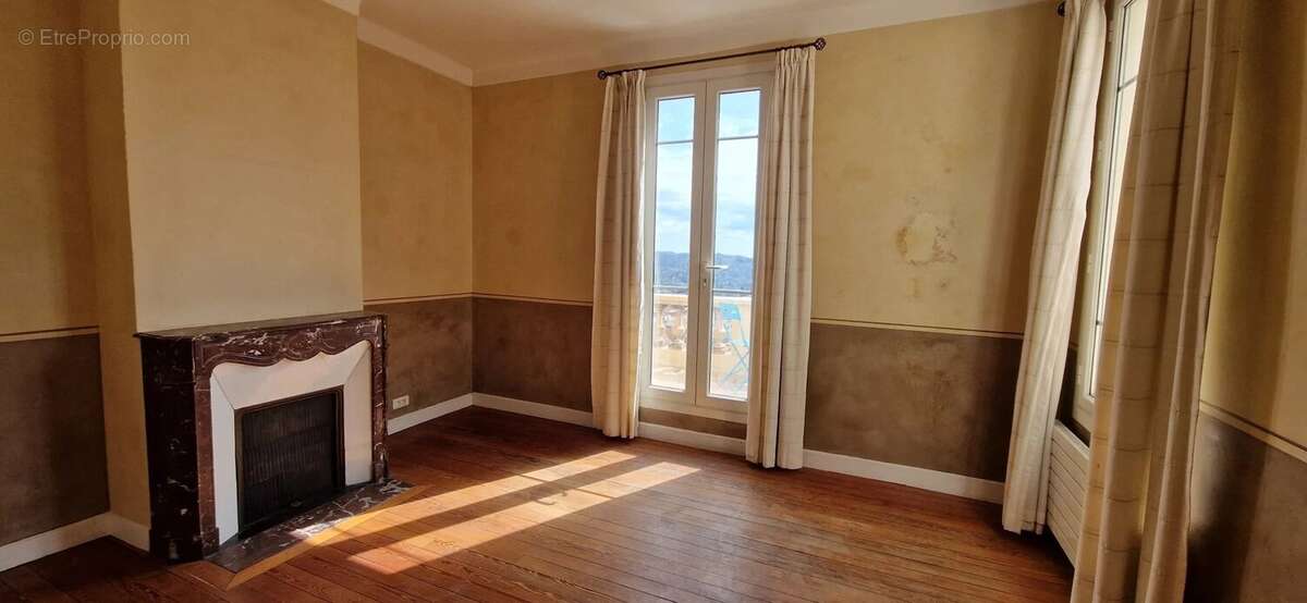 Appartement à GRASSE