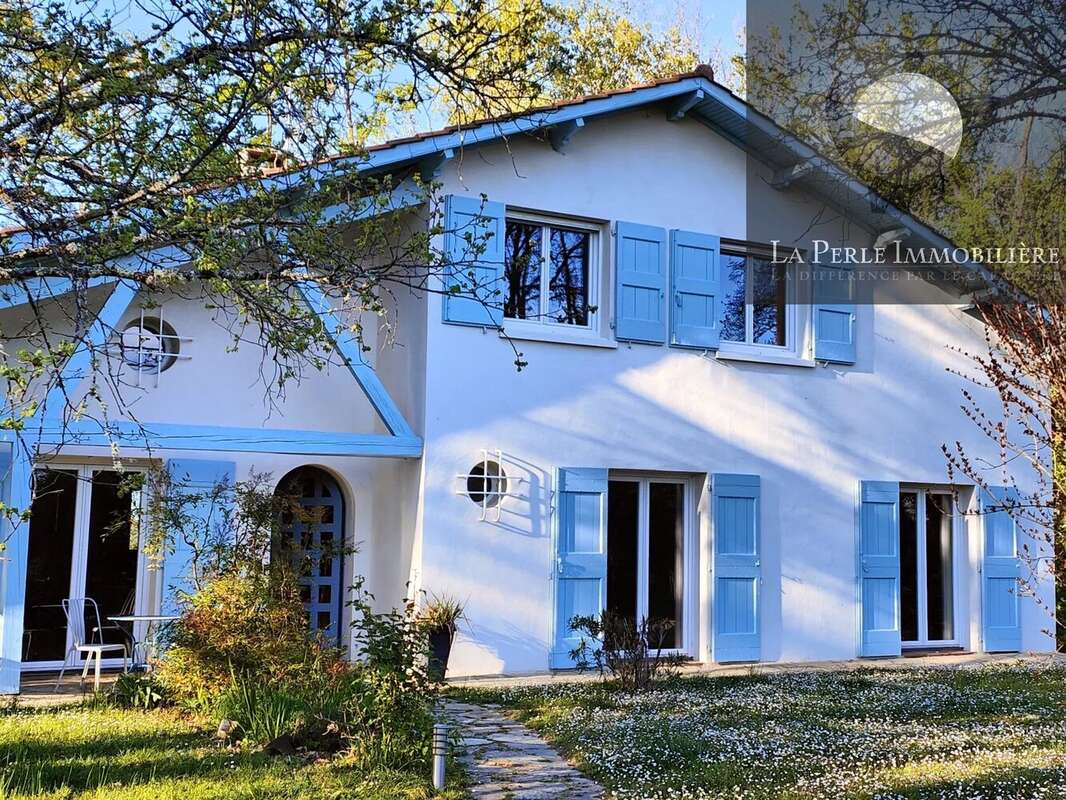 Maison à LABASTIDE-SAINT-PIERRE
