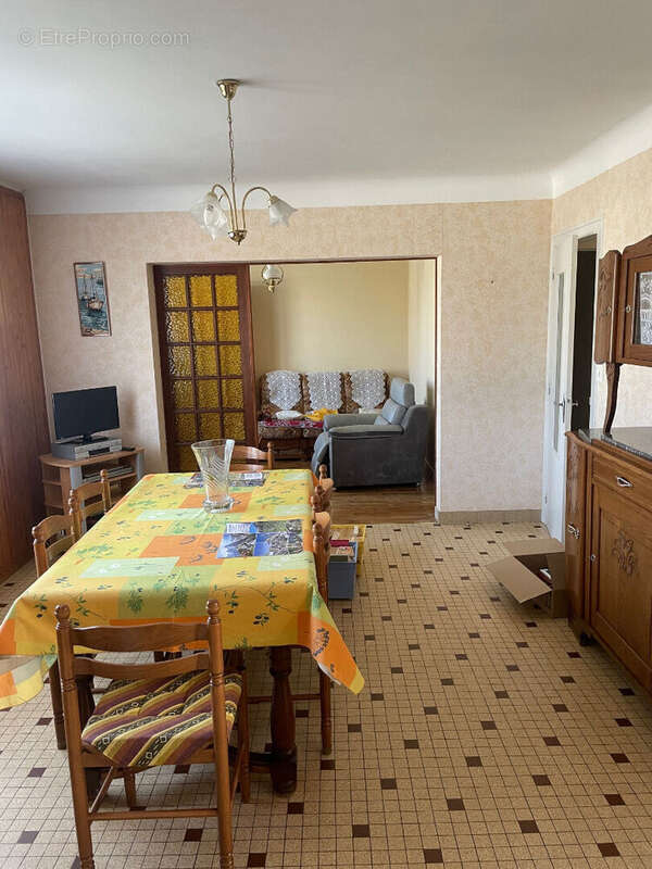 Maison à SAINT-MARS-DU-DESERT