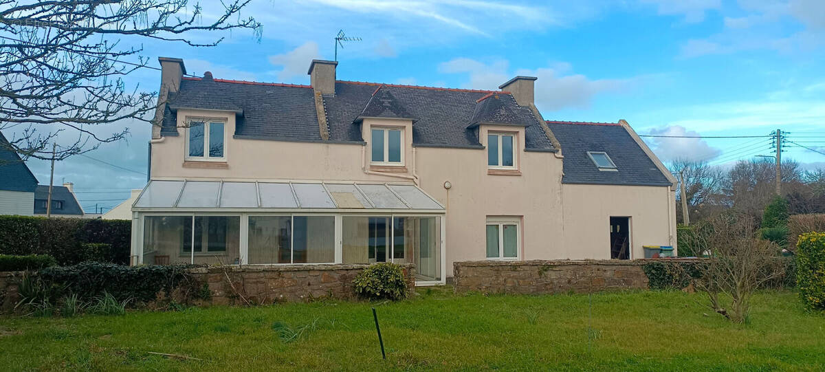 Maison à PLOUDALMEZEAU