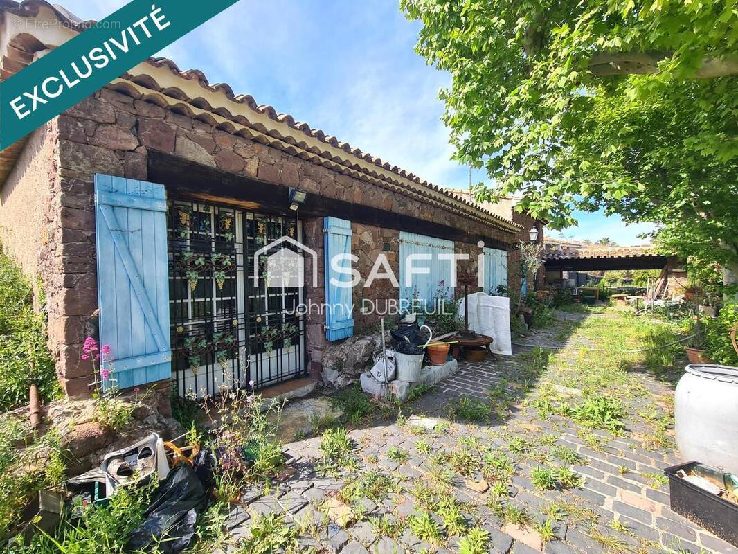 Photo 1 - Maison à LA FARLEDE