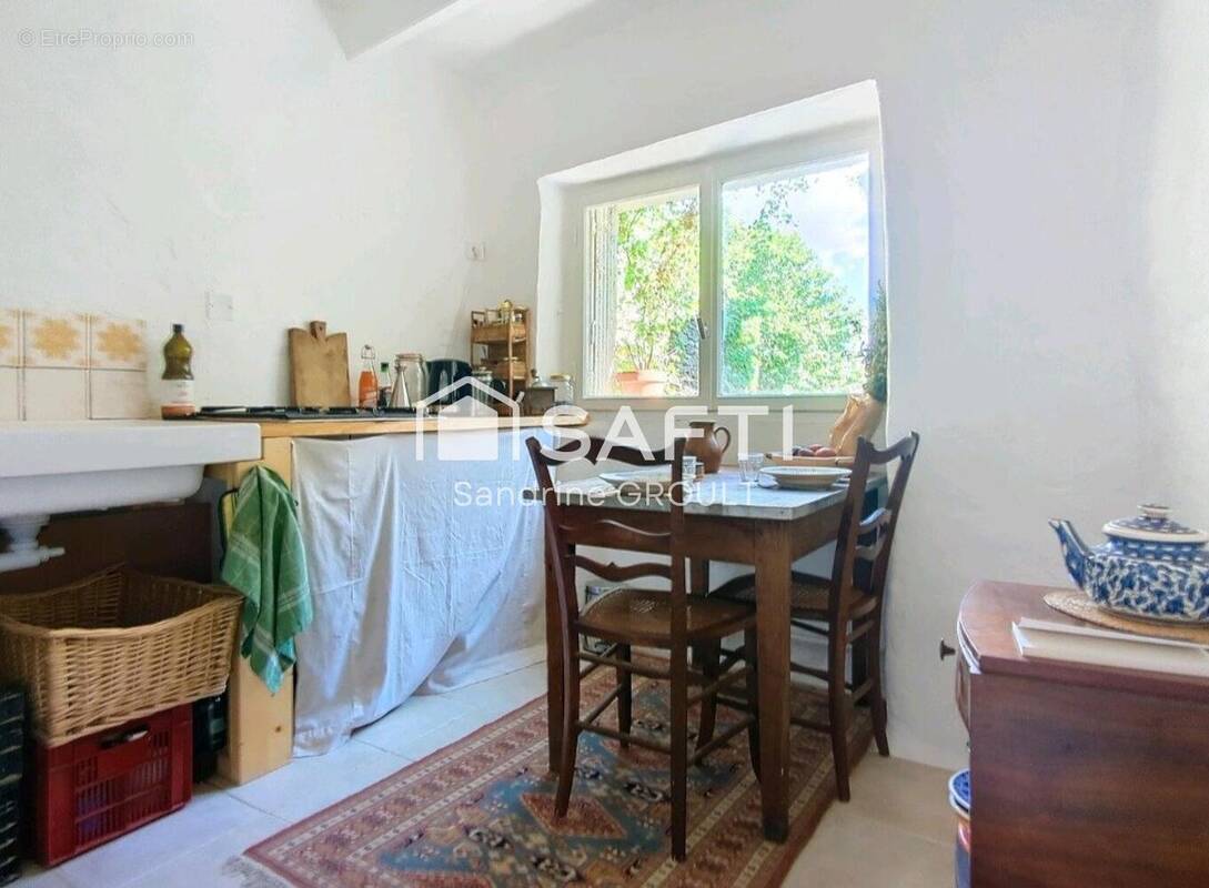 Photo 1 - Maison à CABREROLLES