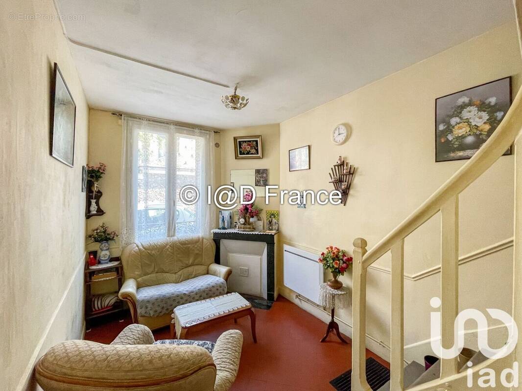 Photo 1 - Maison à MONTLHERY