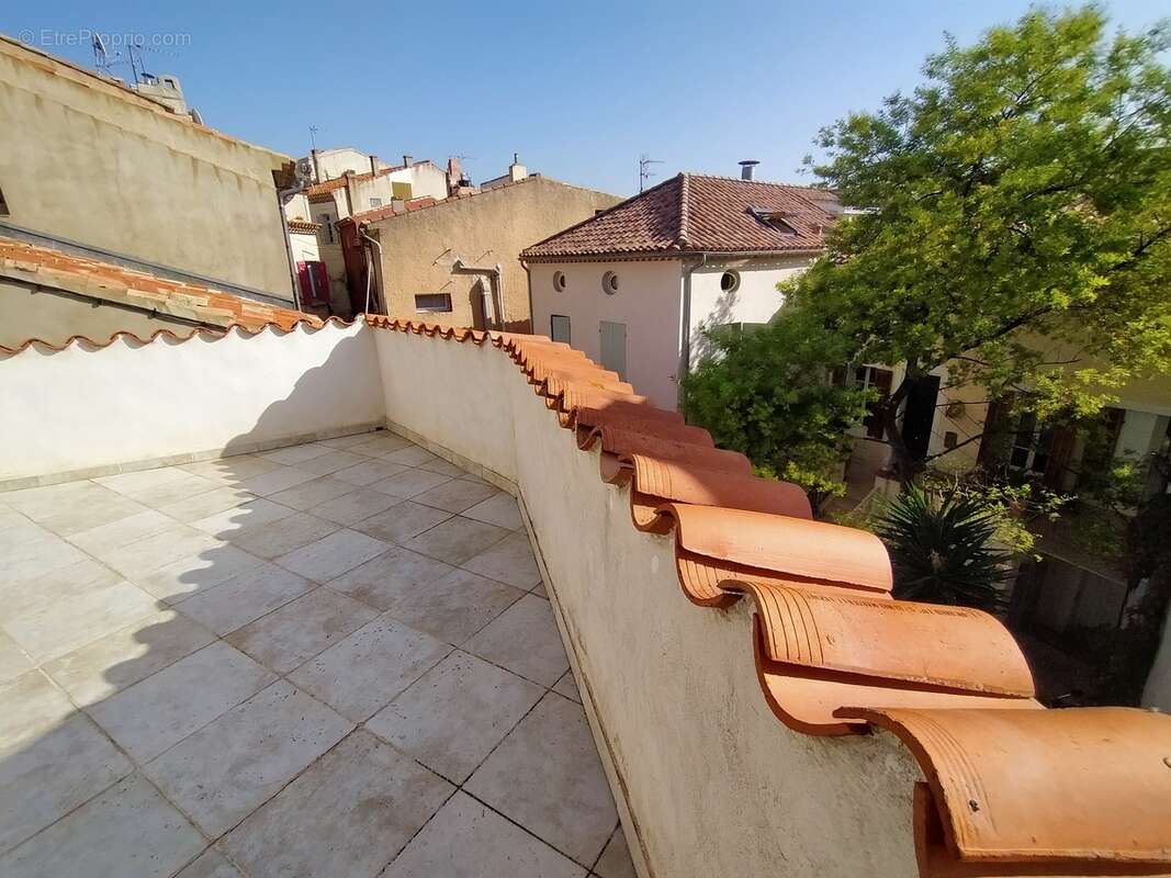 Appartement à LE CASTELLET