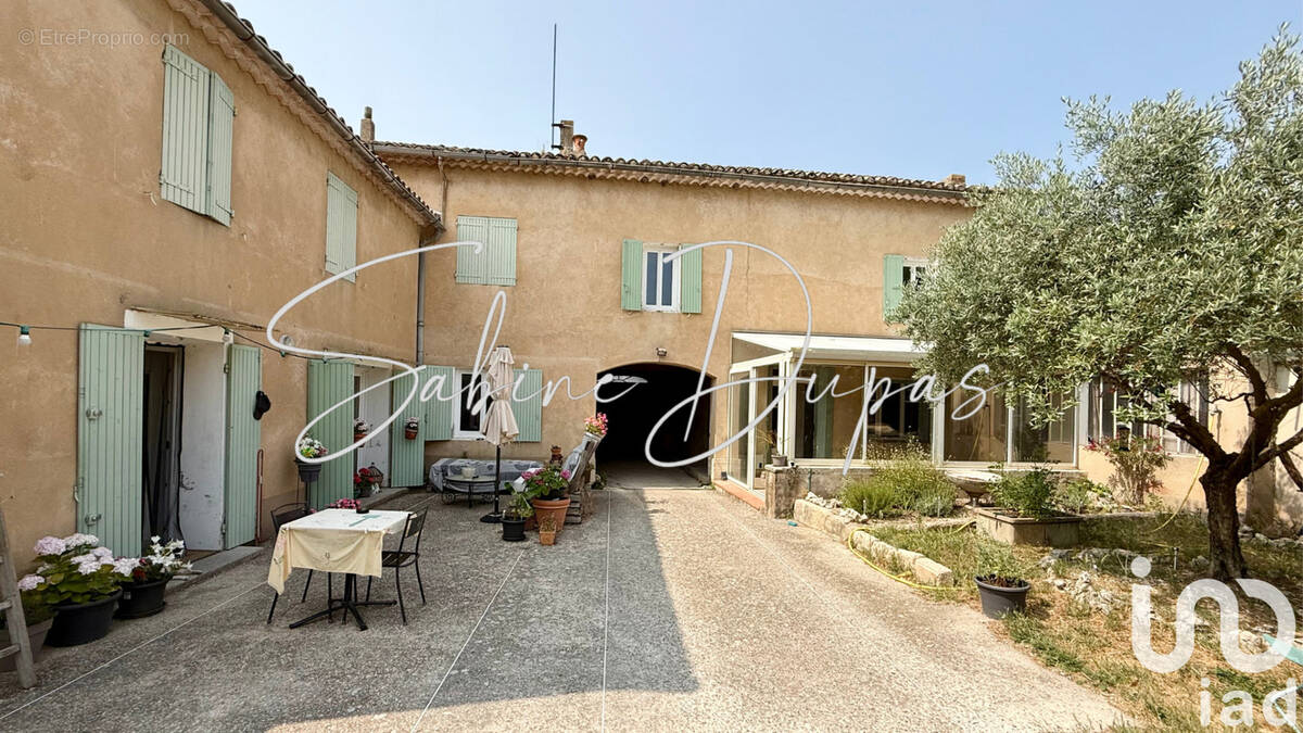 Photo 1 - Maison à LAGNES