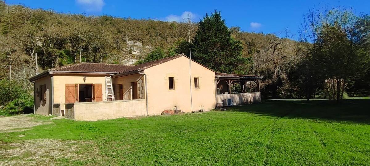 Maison à LALINDE