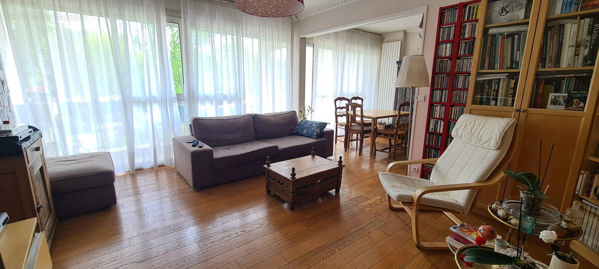 Appartement à LIMEIL-BREVANNES