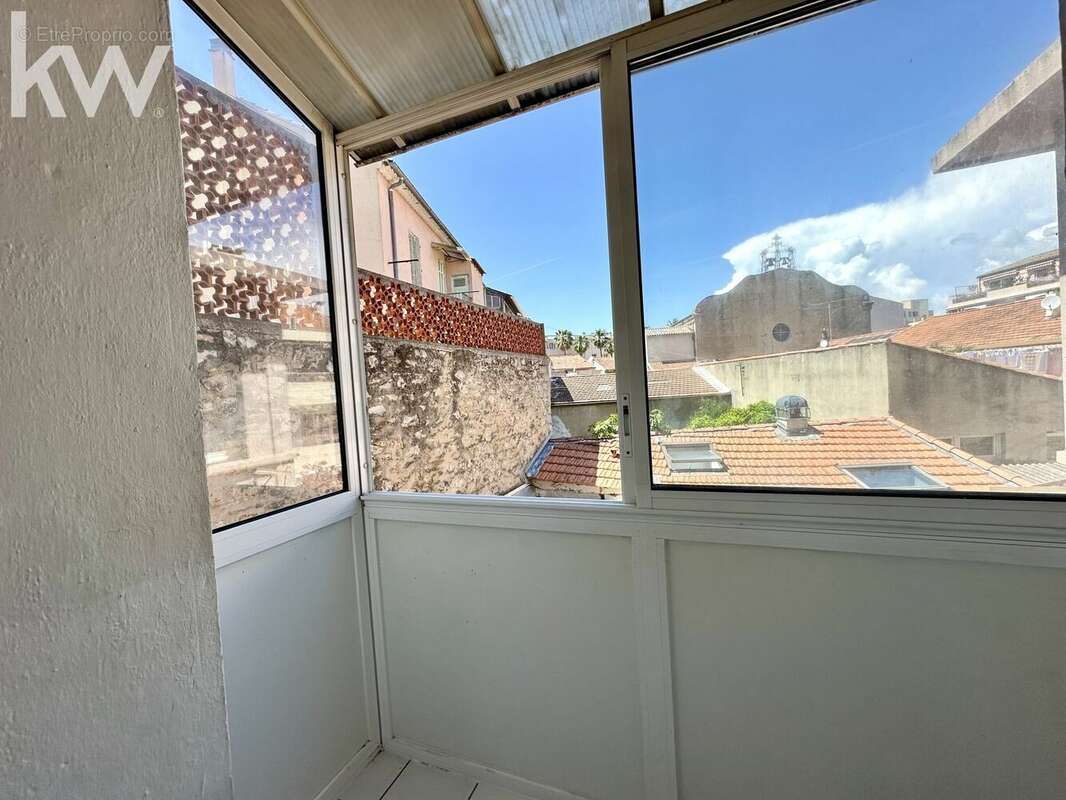Appartement à HYERES