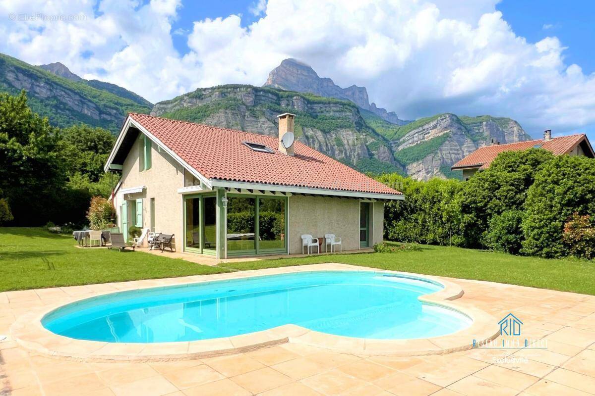 Maison à BERNIN