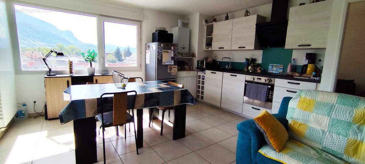 Appartement à LA RAVOIRE