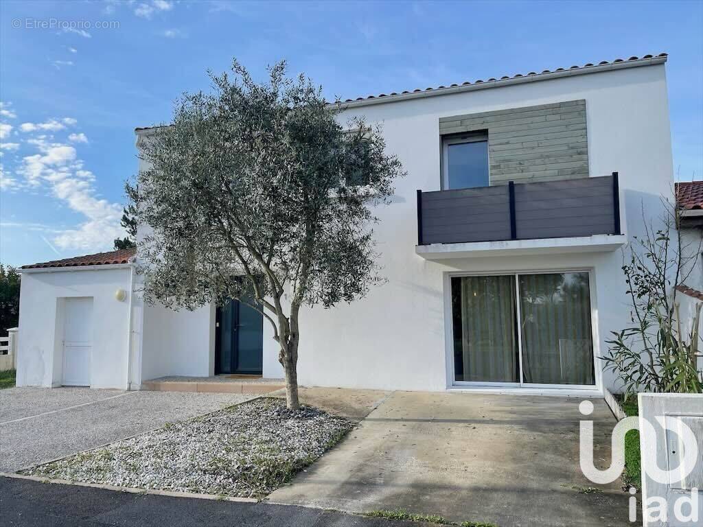 Photo 1 - Maison à SAINT-XANDRE