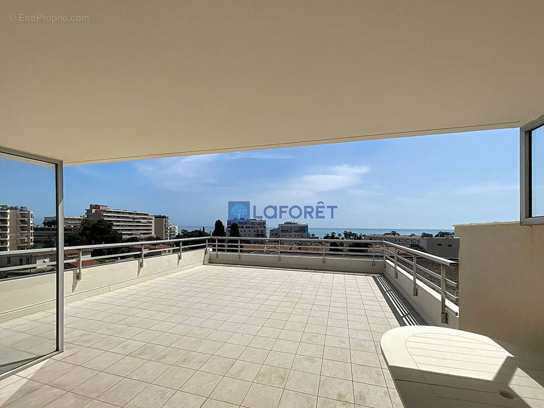 Appartement à CAGNES-SUR-MER